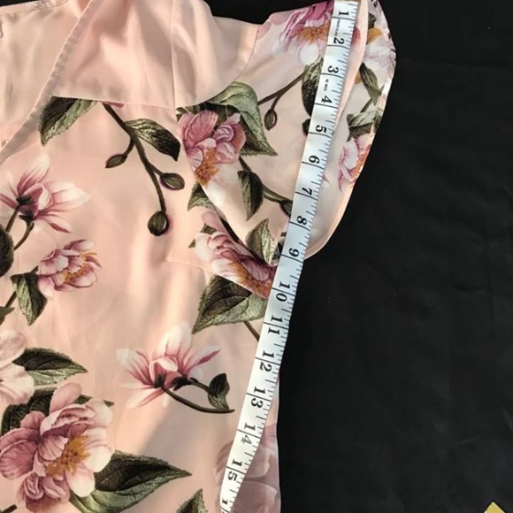 SKIES ARE BLUE PINK V- NECK V SIZE S - Picture 8 of 8